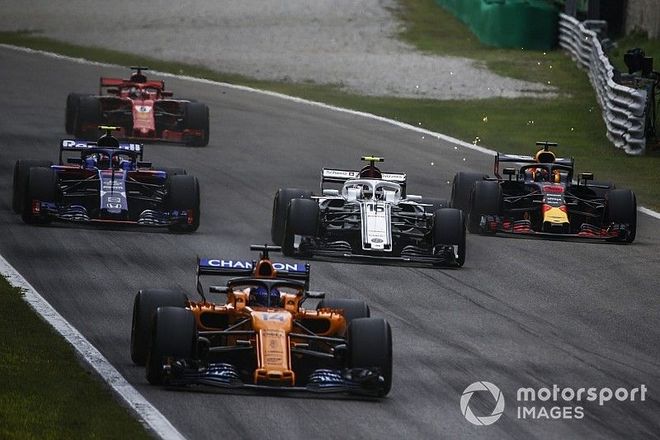 威廉姆斯横扫迈凯伦,汉密尔顿带队取胜 威廉姆斯横扫迈凯伦,汉密尔顿带队取胜