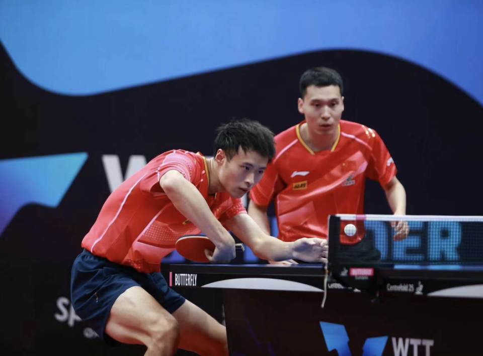 日本队碾压葡萄牙队,奥恰洛夫带队取胜 日本队碾压葡萄牙队,奥恰洛夫带队取胜