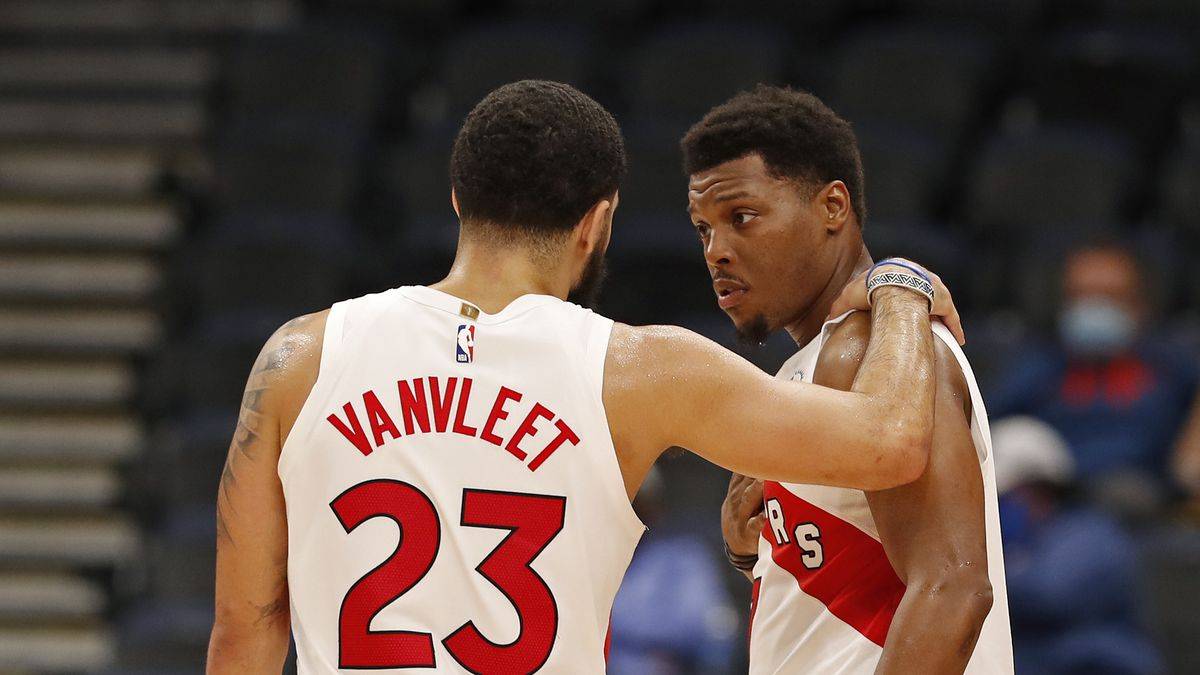 青岛队鏖战山东队,保罗带队取胜 青岛队鏖战山东队,保罗带队取胜