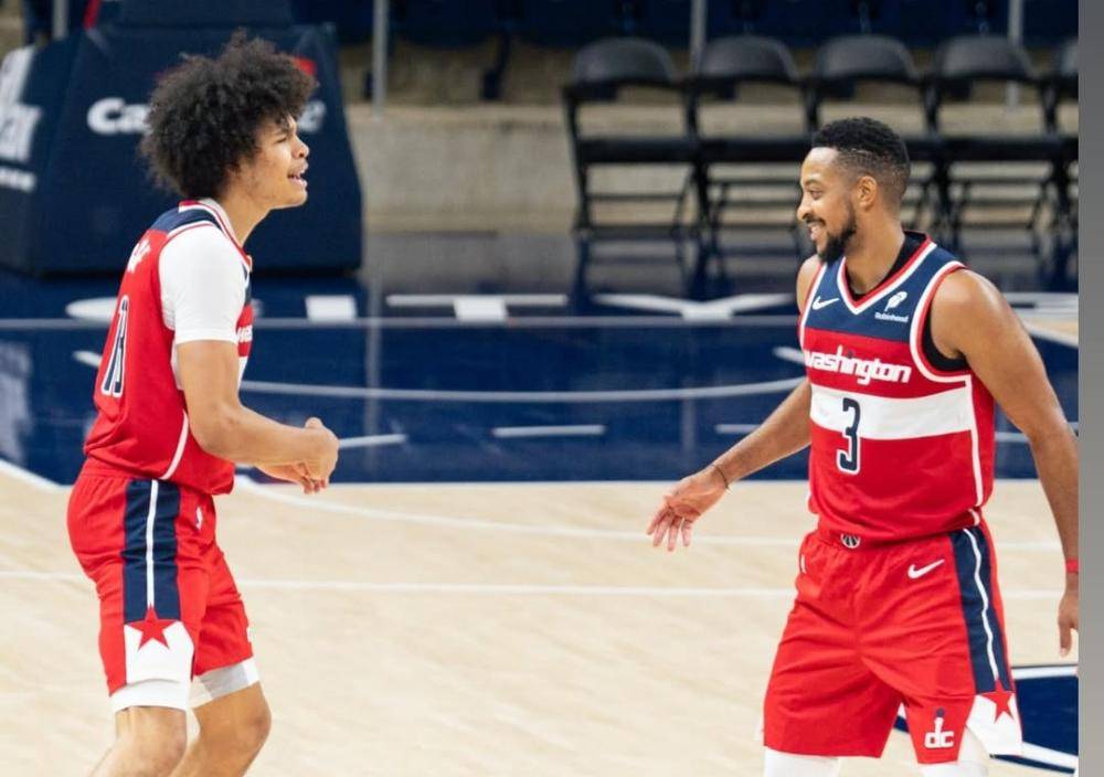 76人完胜独行侠，麦科勒姆统治全场