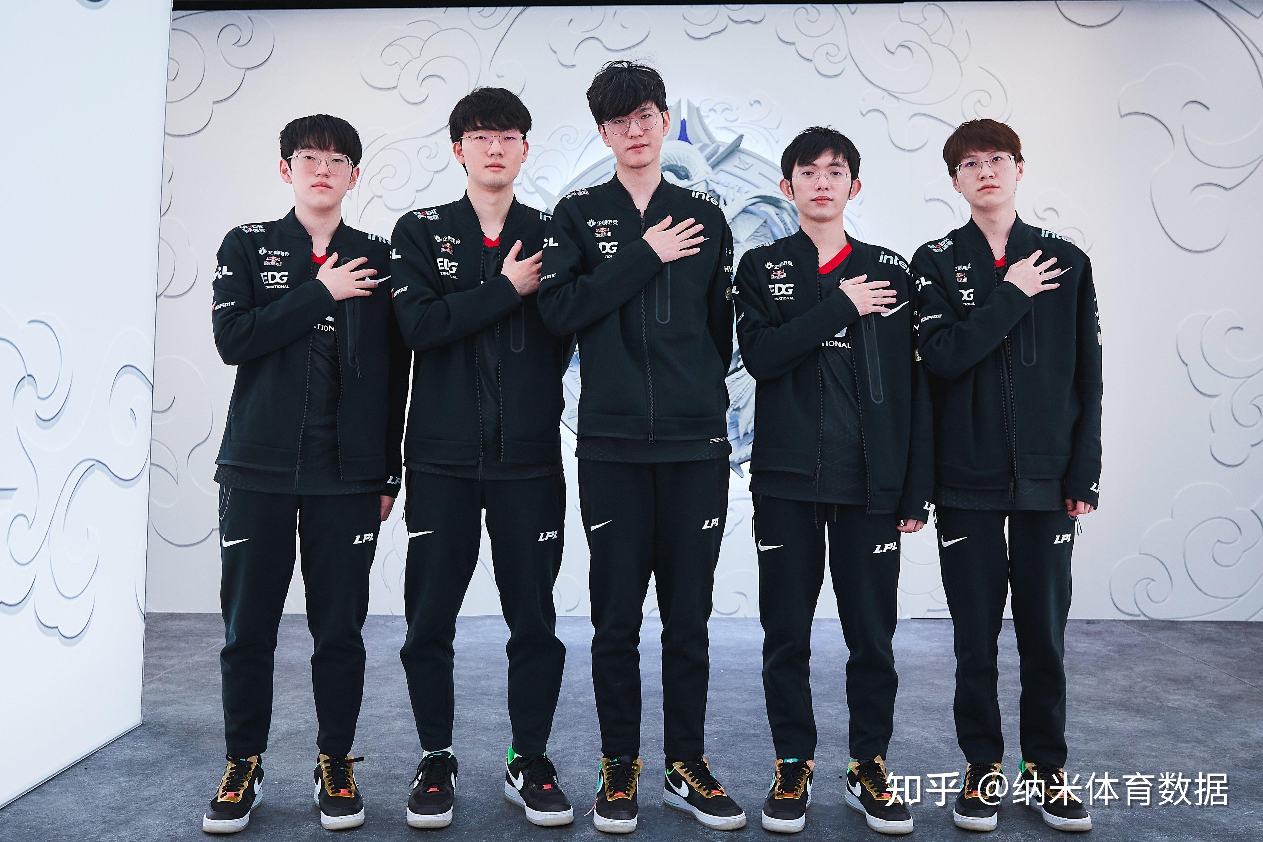 年终总决赛鏖战联合杯，蒂姆扛起全队