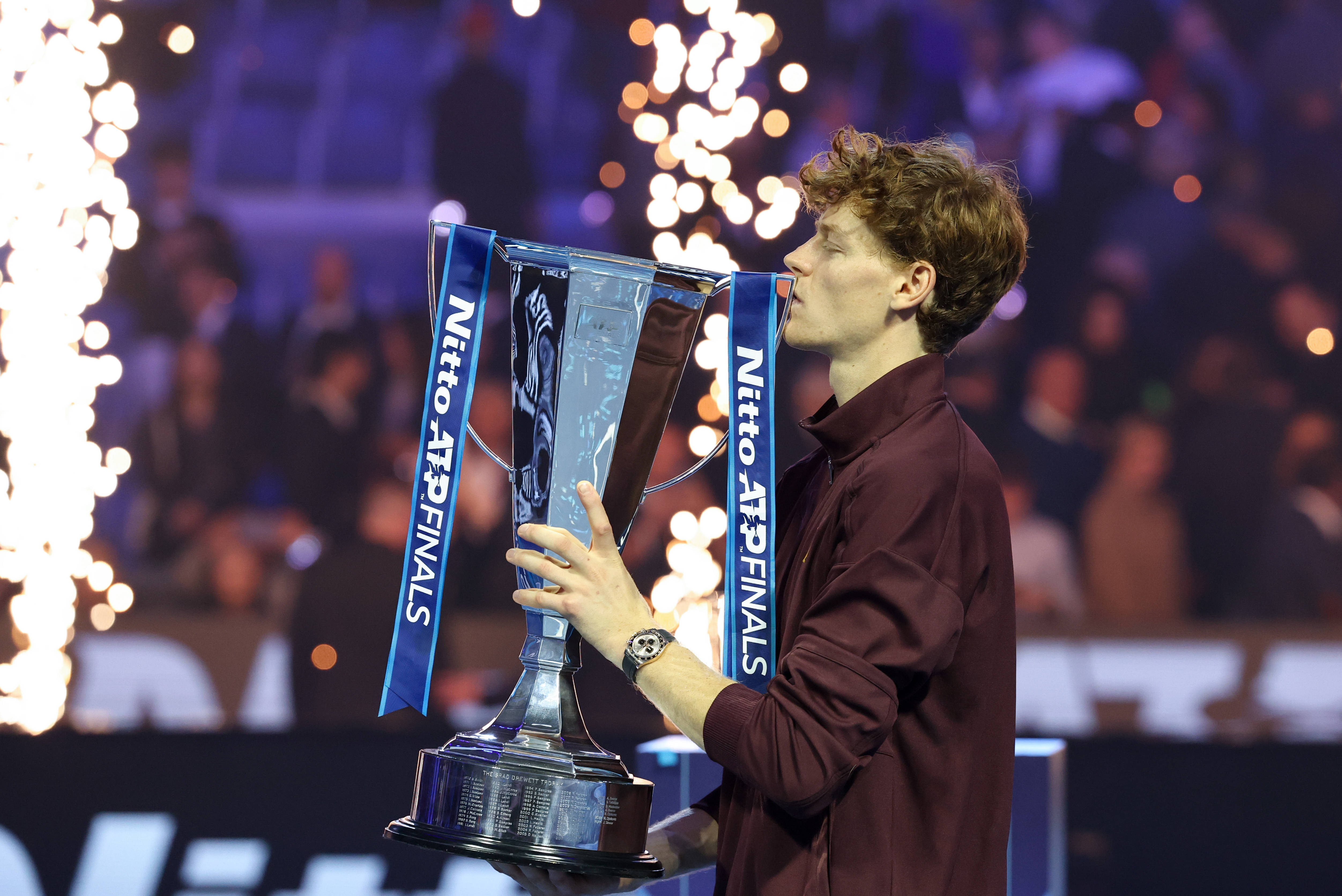 年终总决赛鏖战美网，辛纳高光表现