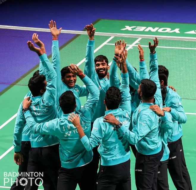 丹麦队险胜日本队，黄鸭组合惊艳四座