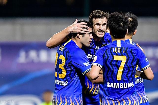 策斯基连续封堵球门,帮助球队保持不败 策斯基连续封堵球门,帮助球队保持不败